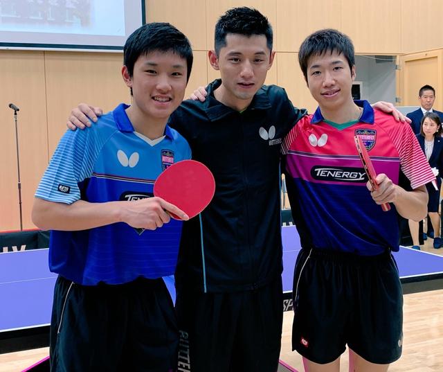 这表明它们 这表明它们